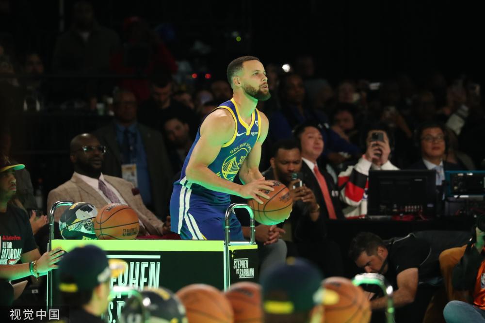 员在绿茵场 员在绿茵场