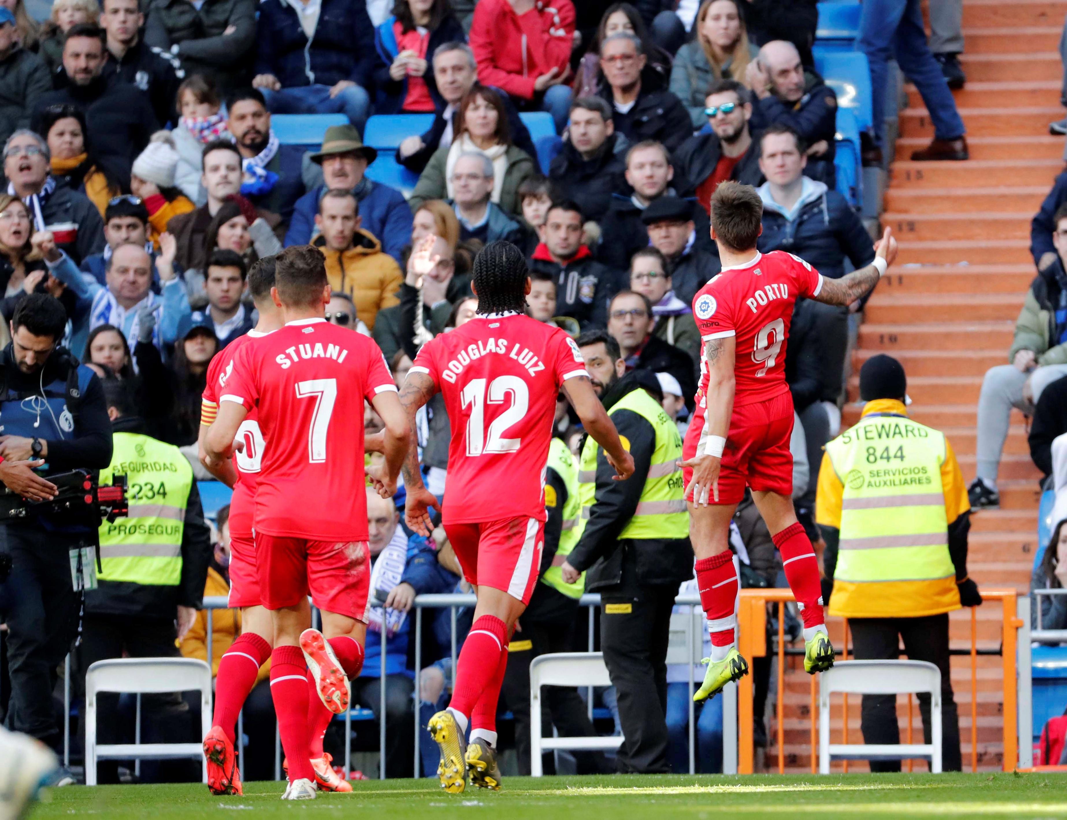足球的新星 足球的新星